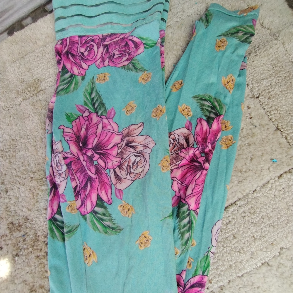 Turquoise floral leggings